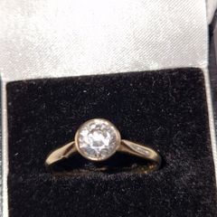 9ct gold ring
