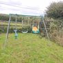 childrens swing set Image 2