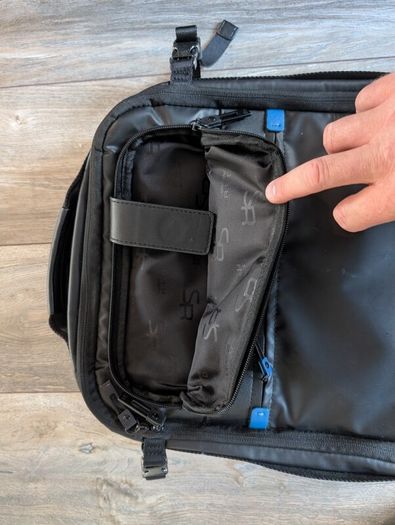 Samsonite travel backpack with laptop pouch