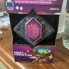 Merge Cube