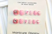 Heart, Bow, Checkered Press on Nails in Pink and White for Kids