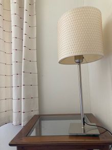 Table lamp
