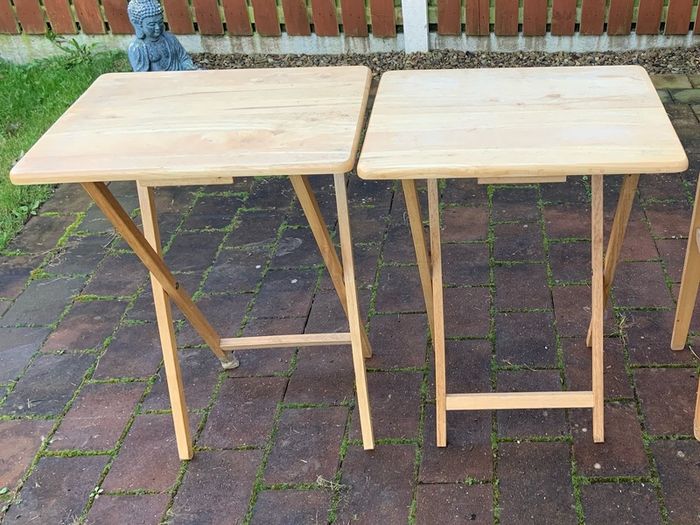 2 foldable wooden tables