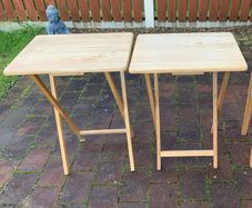 2 foldable wooden tables