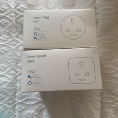 Smart Plugs x 8