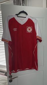 St Patricks Athletic Jersey size LARGE