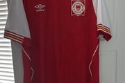 St Patricks Athletic Jersey size LARGE