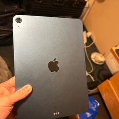 iPad Air M1 64GB