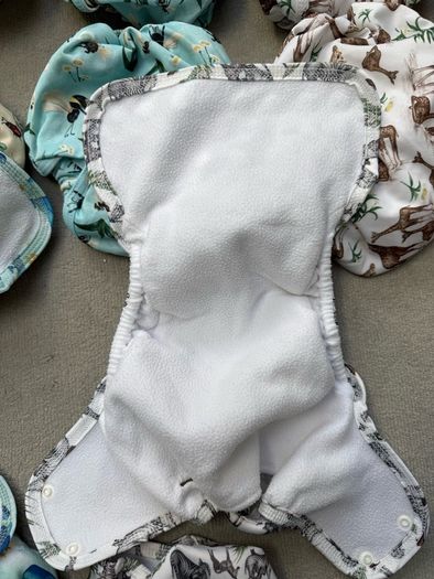 LittleLamb Size 2 Pocket Cloth Nappies and 20 bamboo inserts