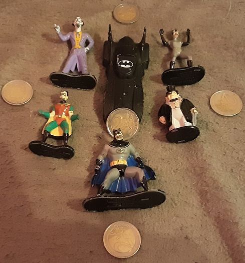 vintage collectable bat man set