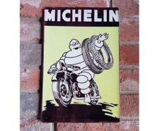 Michelin Man Green Metal Small