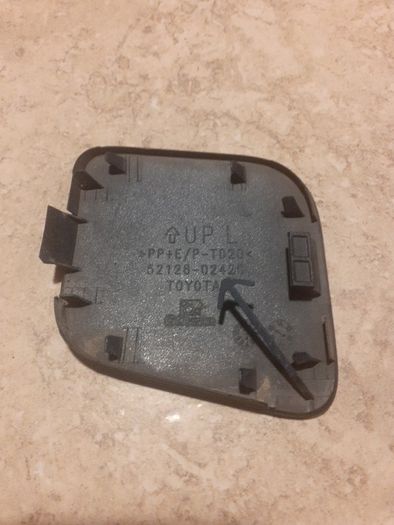 Toyota Yaris front bumber eye cover