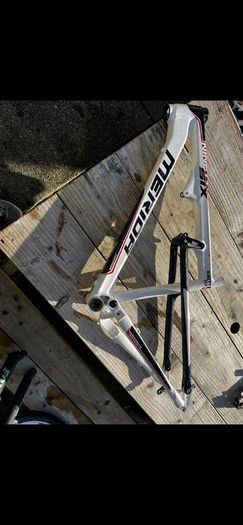 Merida ninty six carbon edition (size medium)