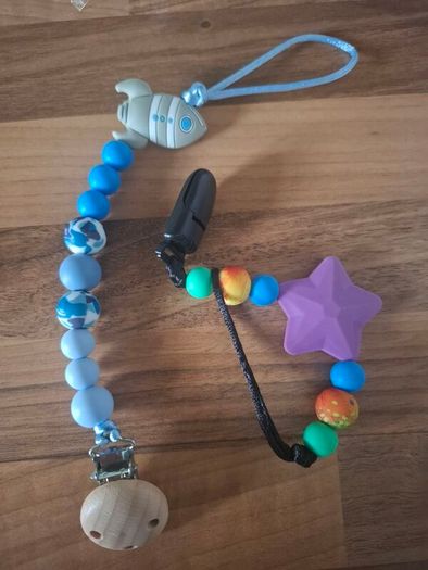 soother clips