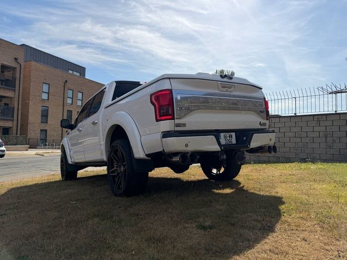 Ford f150 v6 petrol