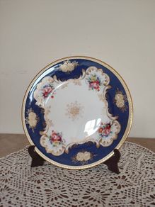 Antique cabinet plate Crown Staffordshire 1906