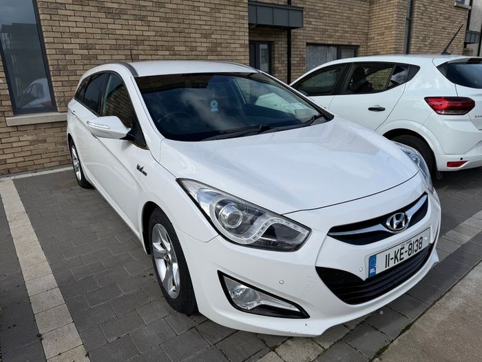 2011 Hyundai i40