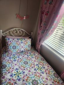 Kid bed
