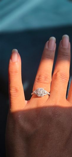 18ct White Gold Diamond Bridal Set Valued at 6150