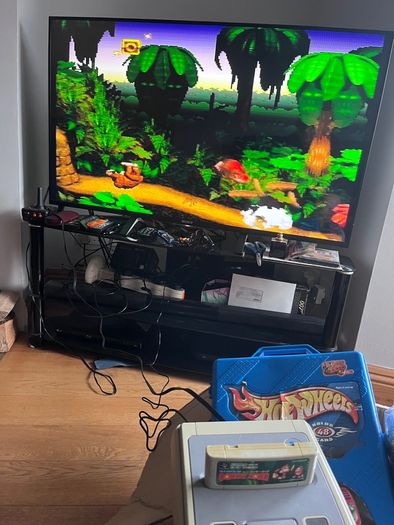 Nintendo Super Famicom Japanese SNES version with boxed Japanese Games Donkey Kong Mario World