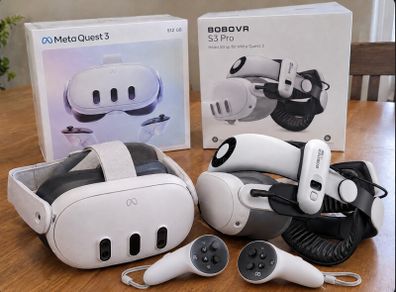 Meta quest 3.  512gb with bobo vr s3 battery strap