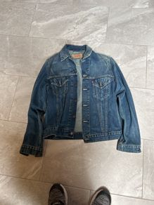 levi