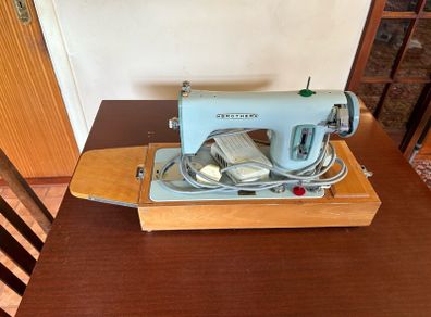 Sewing Machine
