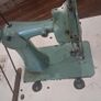 Max Lange KL 30 Industrial Pique Glove Sewing Machine Image 4