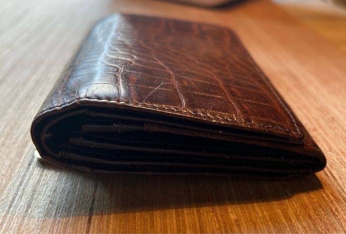 Brown Leather Crocodile Style Womens wallet