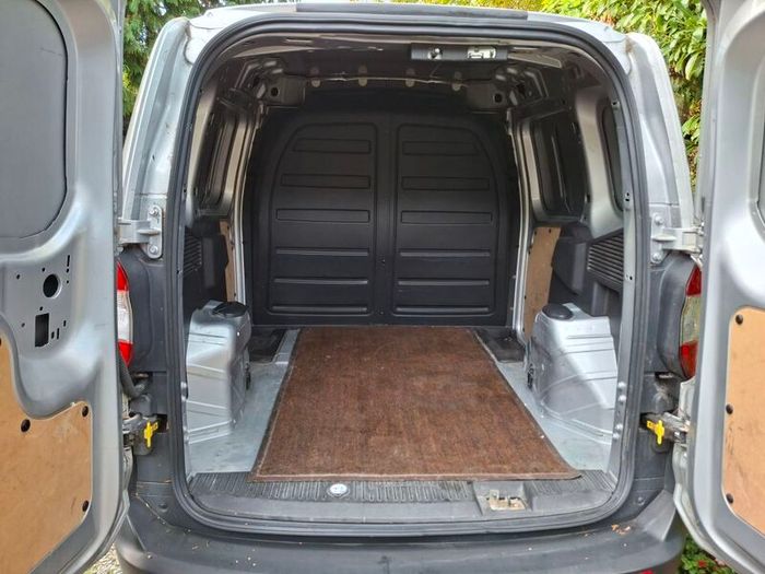 Ford  Transit Courier 2015..... 128k kilometres...read add fully