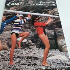New vintage knitting book with 10 knitting patterns