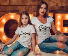 Mom and daughter matching t-shirts sets