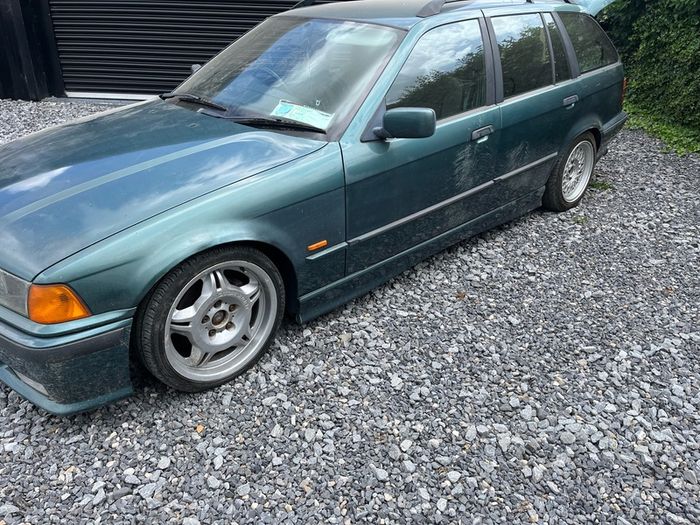1998 Bmw 323