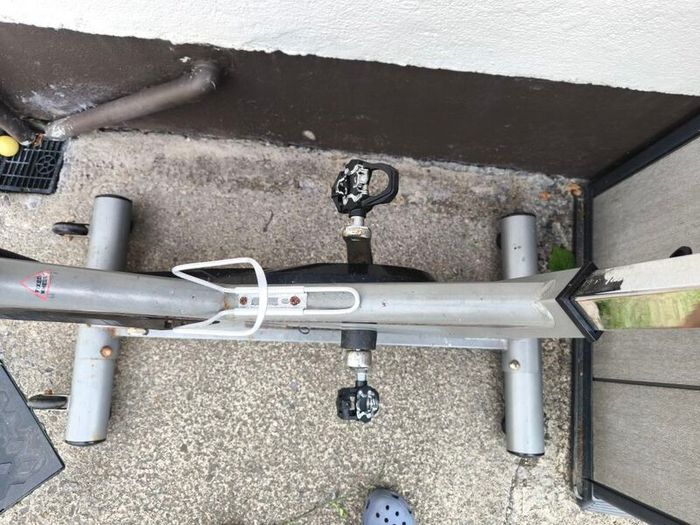 BH Fitness Stratos Indoor Bike