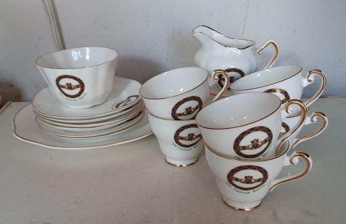 Royal Tara Claddagh Brooch Teaset