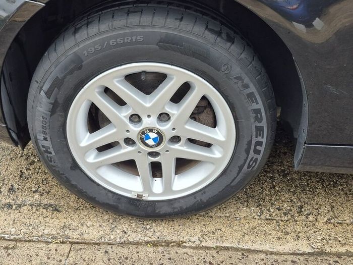 BMW 3-Series 2003