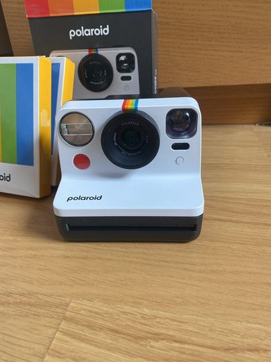 polaroid camera