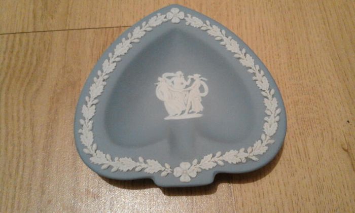 Vintage Wedgewood plates