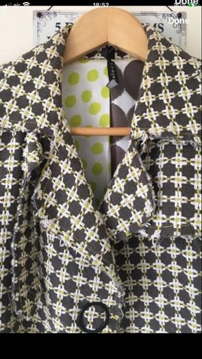 Ladies designer heavy coat size 6 like new