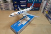 Fly Dubai 1:200 scale model airplane, Boeing 737-800 aircraft, NEW, very rare model