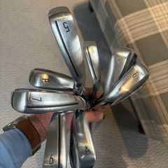 QI10 Left Handed Irons