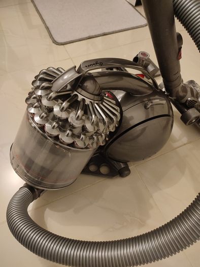 Dyson DC54 vacuum cleaner