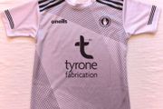 Tyrone GAA O'Neills Jersey Size Age 9/10 Years