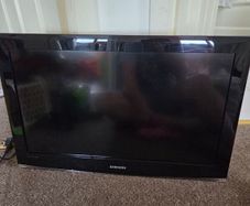 Samsung 32" Lcd Hd Tv