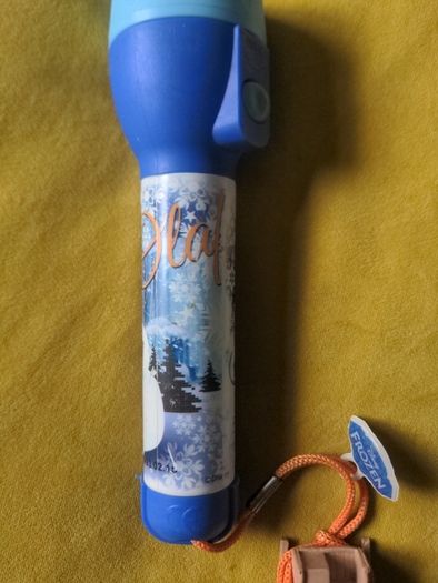 Disney FROZEN OLAF torch with sleigh keychain