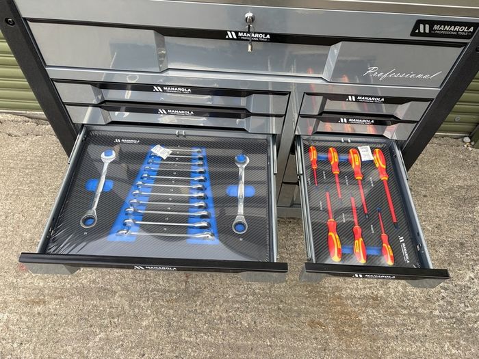 Brand New Manarola 12 Drawer Tool Chest