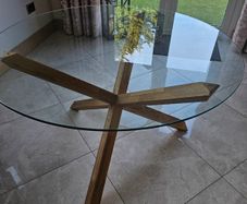 Dining  table