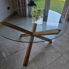 Dining  table