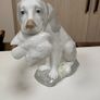 Vintage porcelain hunting dog figurine with a bird in its mouth, made by D'Art SA in Spain Image 2
