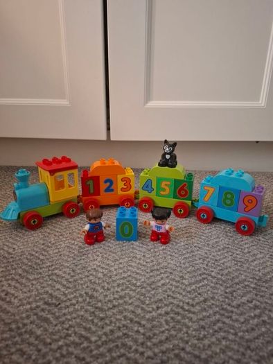 Duplo Police Fire station Airport Train